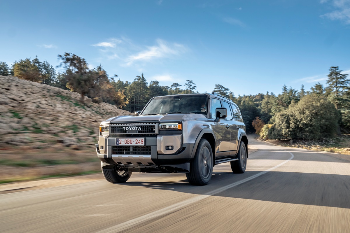 Toyota Land Cruiser Prado отримав дві нові версії