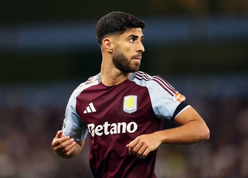 Новини спорту - ПСЖ і Астон Вілла ведуть торги щодо ціни за орендованого гравця