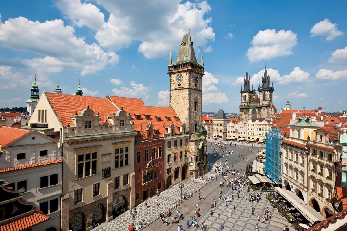 Новини світу - Чехія заборонила в’їзд неакредитованим дипломатам з РФ