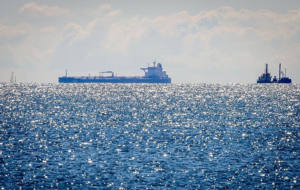 Новини бізнесу - Майже 20% нафтових танкерів належать до "тіньового флоту" Росії - ЗМІ