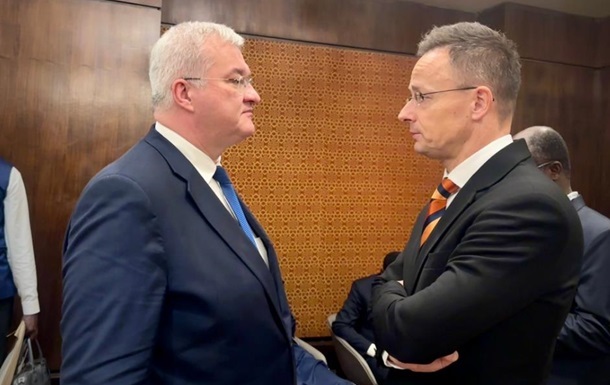 Новини України - МЗС показало "сліпим" угорцям маршрут дрона на Закарпатті