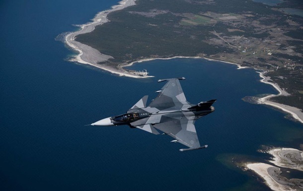 Новини світу - Польща і Швеція вперше проводять військові навчання на Балтиці