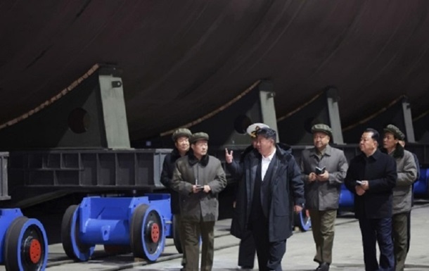 Новини світу - РФ могла відправити КНДР ядерний реактор для підводного човна - ЗМІ