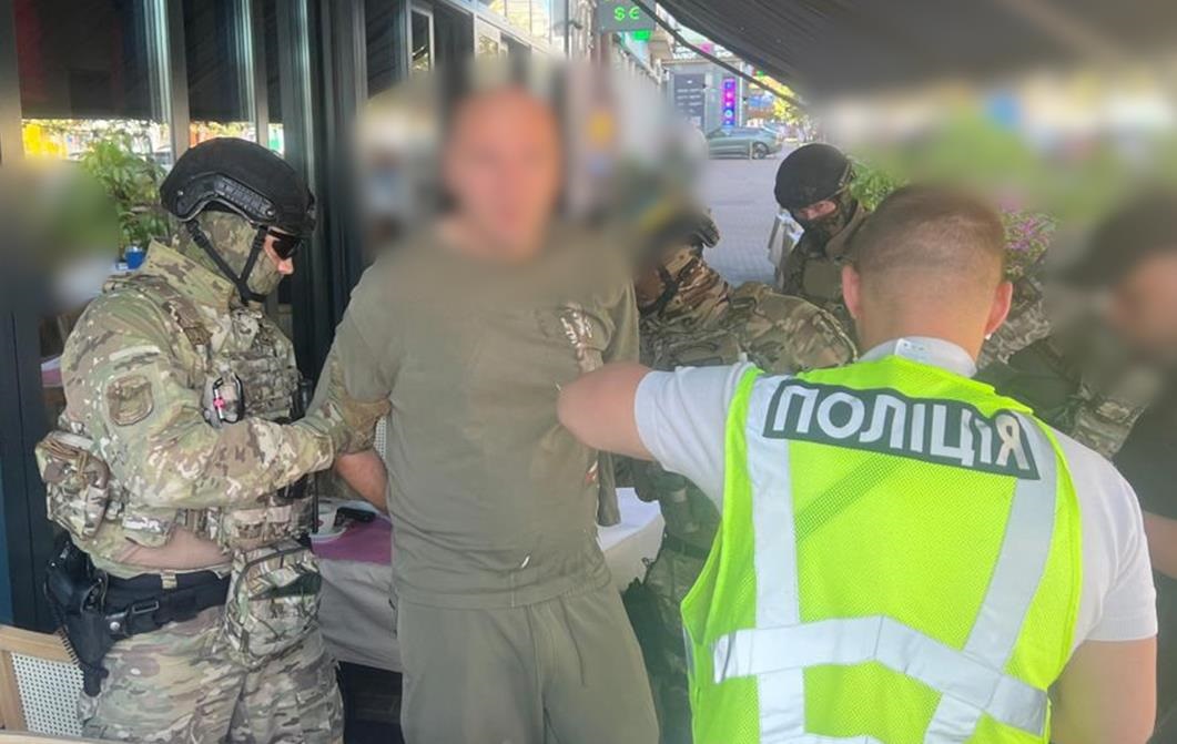 Новини Києва - У Києві затримали організатора схеми для ухилянтів