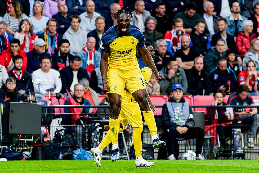 Новини спорту - Уніон став лідером своєї групи в Лізі чемпіонів