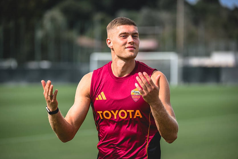 Новини спорту - Вест Гем продовжує полювання за Довбиком, маючи намір купити його взимку