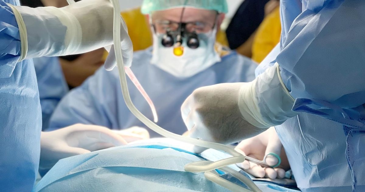 Новини України - Воїну, який повернувся з трирічного полону РФ, видалили кулю з серця