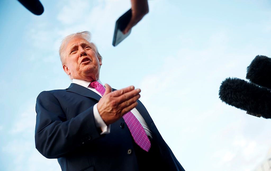 Новини світу - Зеленський повинен буде укласти угоду - Трамп