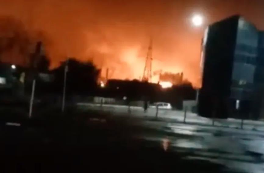 Новини світу - Дрони атакували Рязанський НПЗ - соцмережі