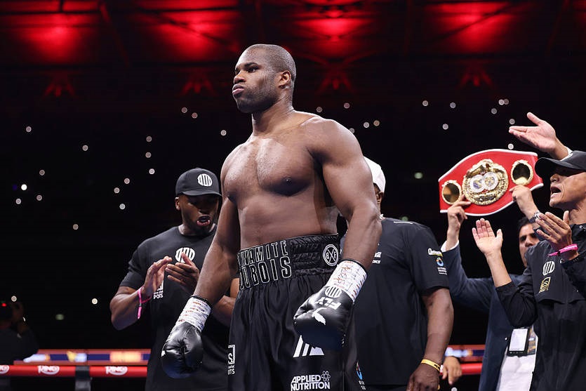 Новини спорту - Дюбуа має вирішити щодо бою із Санчесом як шляху до поєдинку з Усиком