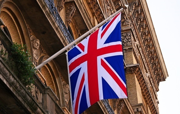 Новини світу - Контррозвідка Британії попередила про активізацію шпигунів з РФ та Китаю