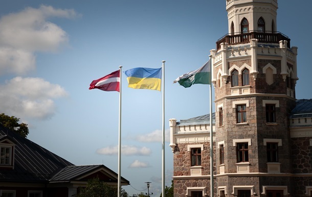 Новини світу - Латвія переглянула фіндопомогу біженцям з України