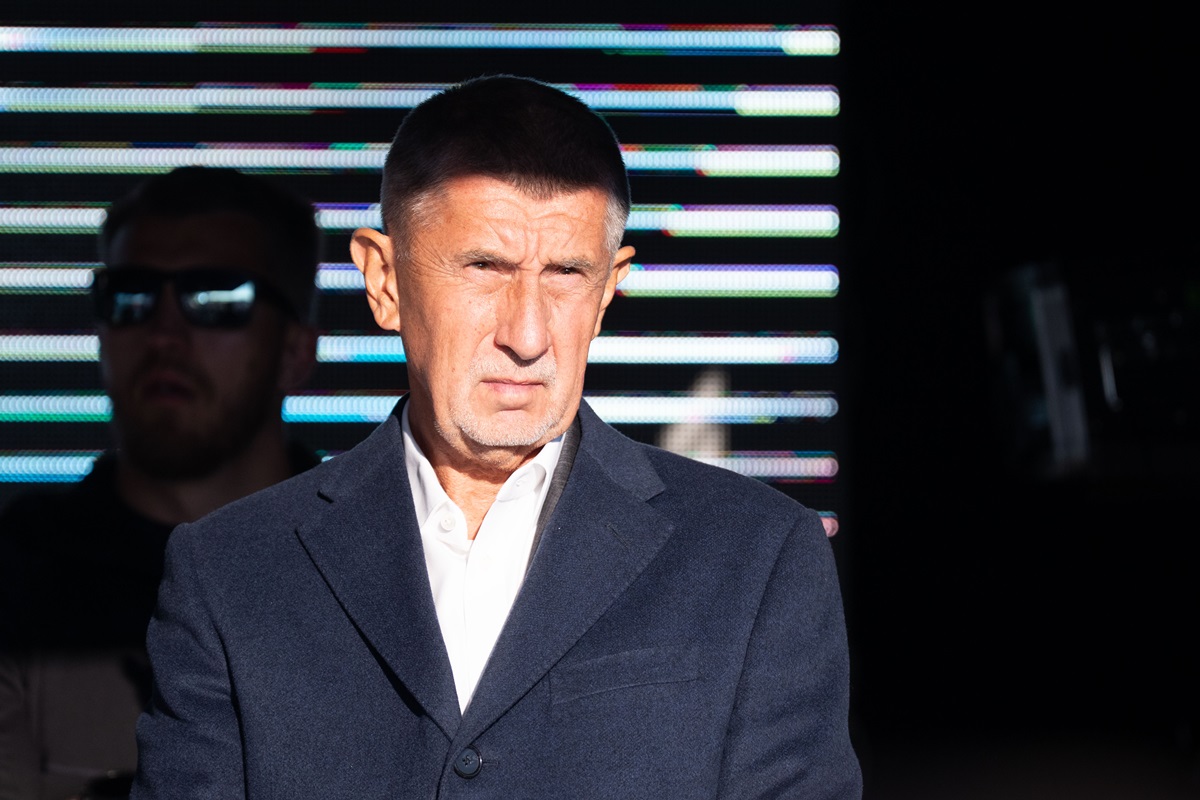 Новини світу - Лідер виборів у Чехії заявив, що Україна не готова до ЄС