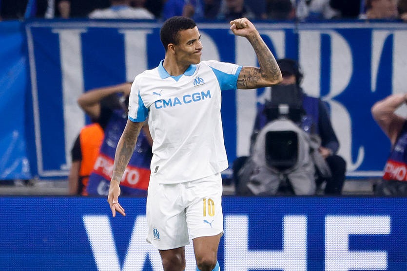 Новини спорту - Нападник Марселя повторив рекорд лауреата Золотого м’яча