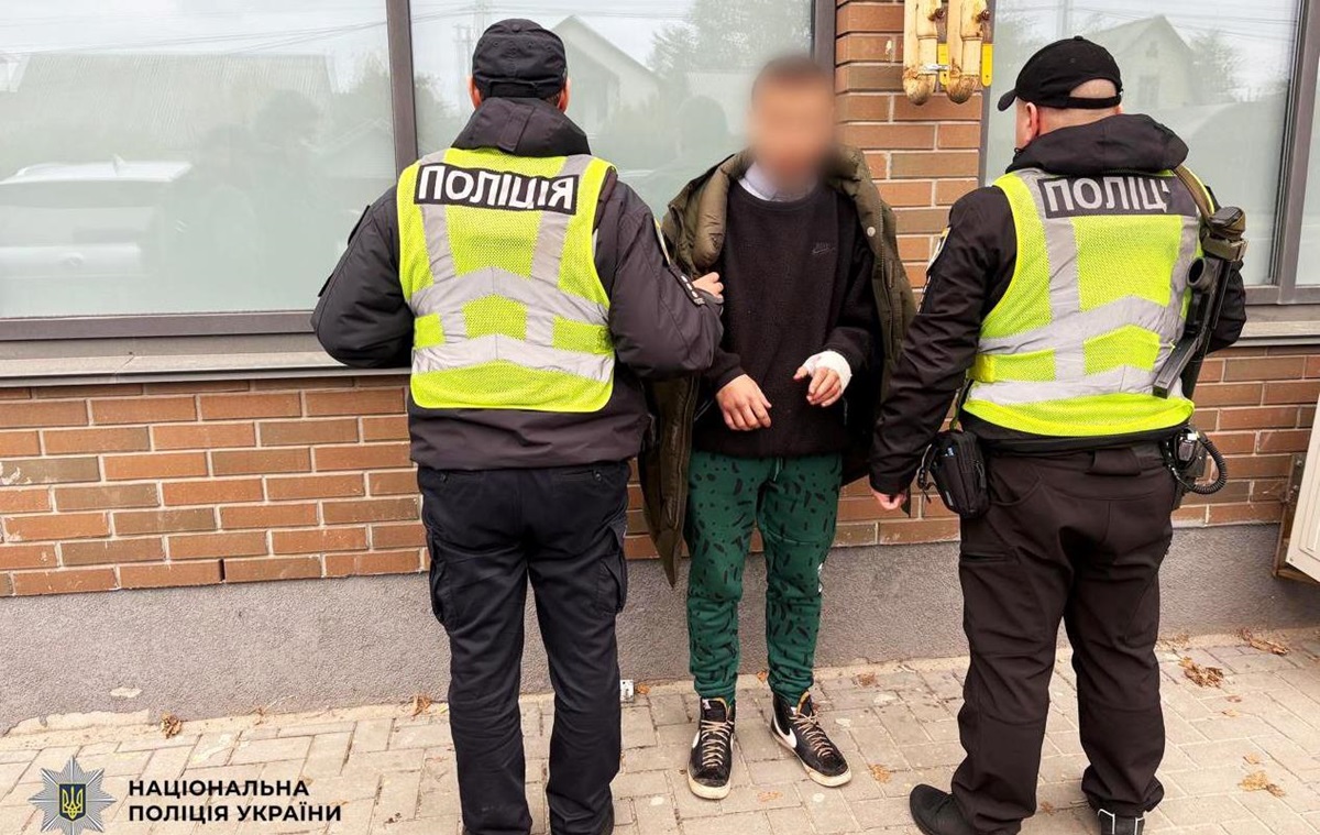 Новини України - Під Києвом чоловік із ножем напав на 16-річну дівчину