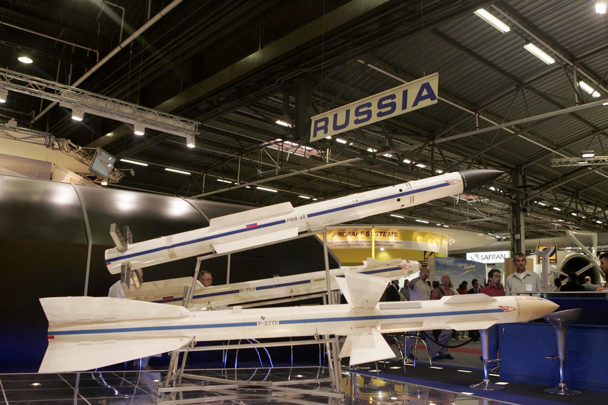 Новини України - Понад 80 військових заводів РФ досі не під санкціями - ГУР