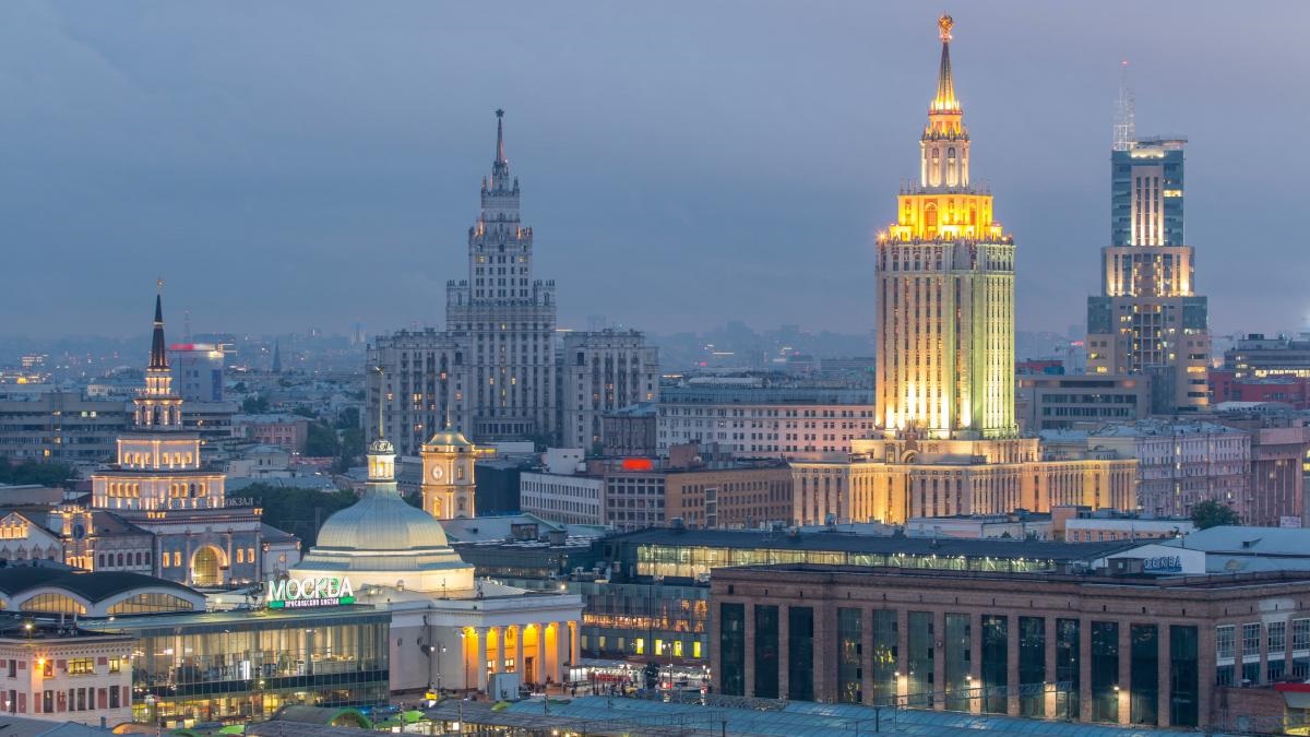 Новини політики - Прогнози краху російської економіки стають все більш реальними