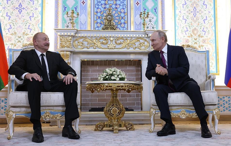 Новини світу - Путін визнав збиття літака AZAL перед Алієвим