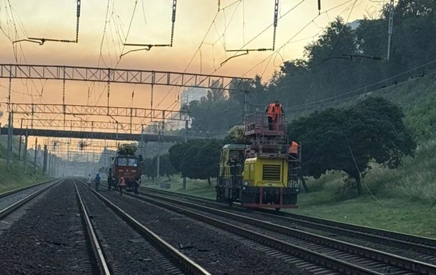 Новини України - РФ намагається перервати сполучення з Сумщиною та Чернігівщиною - УЗ