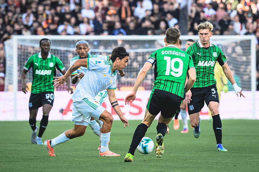 Новини спорту - Рома обіграла Сассуоло, відзначився Дибала