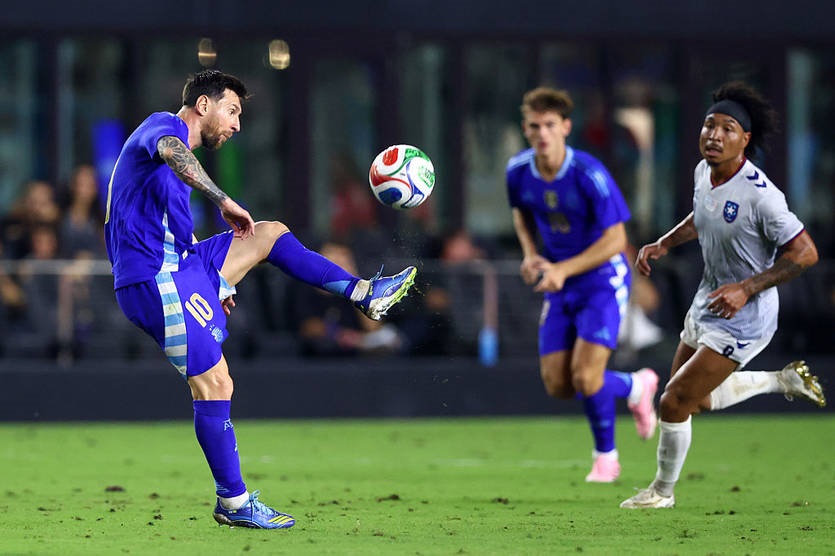 Новини спорту - Розгром без участі Мессі: лідер Аргентини не забив Пуерто-Ріко