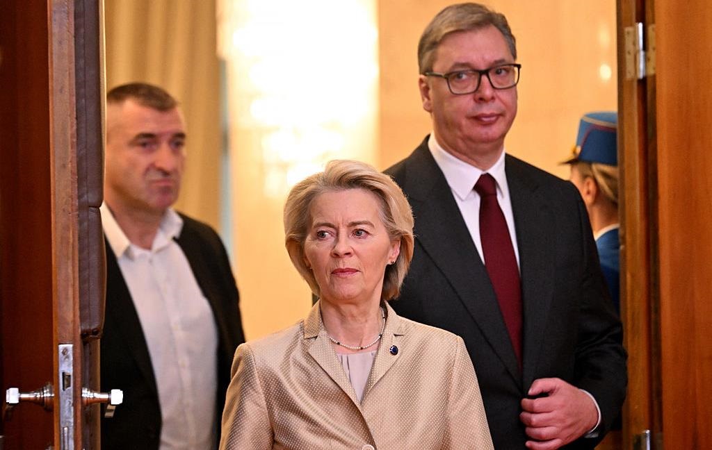 Новини світу - "Санкції проти Росії": глава ЄК назвала умови вступу Сербії до Євросоюзу