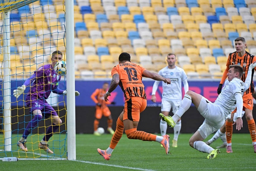 Новини спорту - Шахтар забиває чотири сухі м’ячі Кудрівці