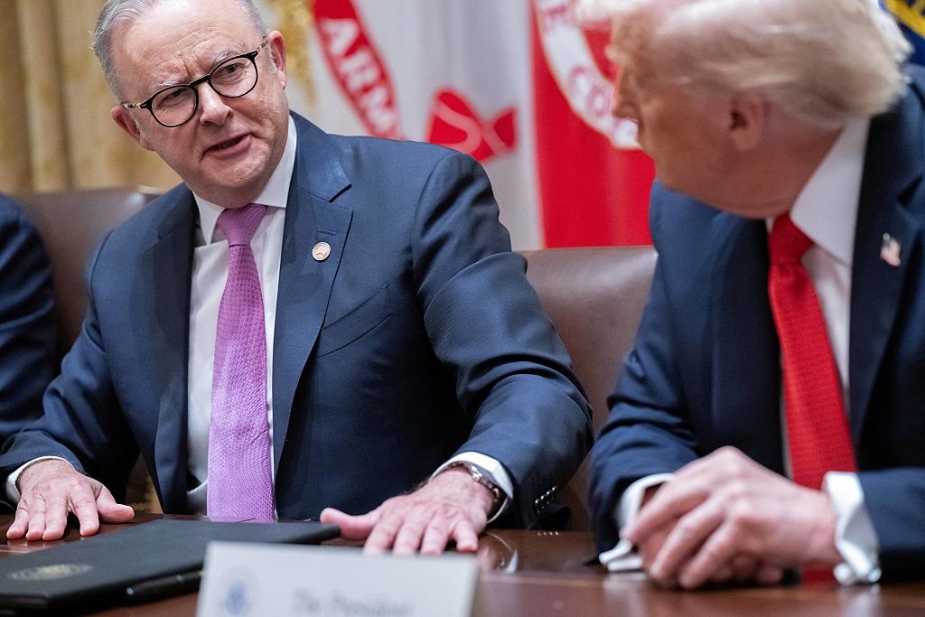 США та Австралія уклали багатомільярдну угоду