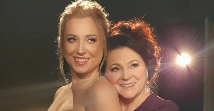 Новини культури - Тоня Матвієнко зворушливо вшанувала пам’ять мами