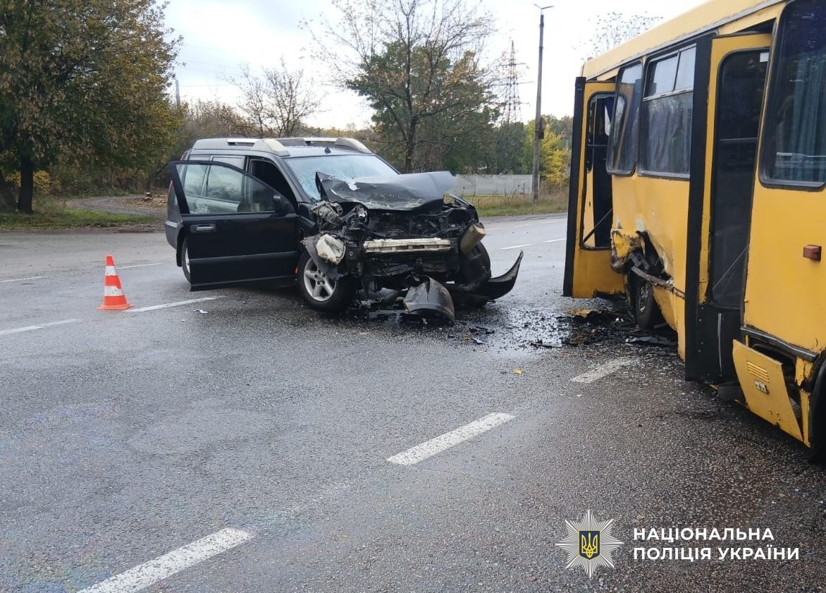 Новини України - У ДТП на Кіровоградщині постраждали семеро людей