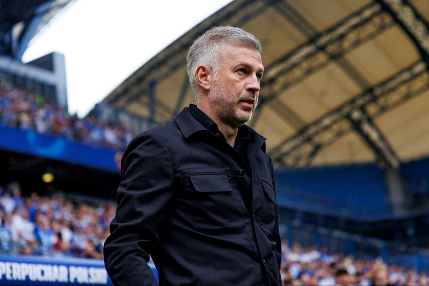 Новини спорту - У майбутнього суперника Шахтаря виникли труднощі з головним тренером