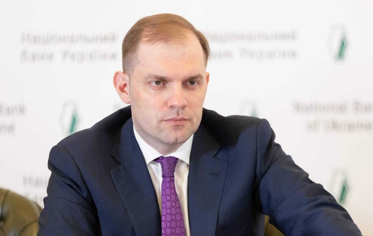 Новини бізнесу - У Нацбанку пояснили, чому дешевшає гривня