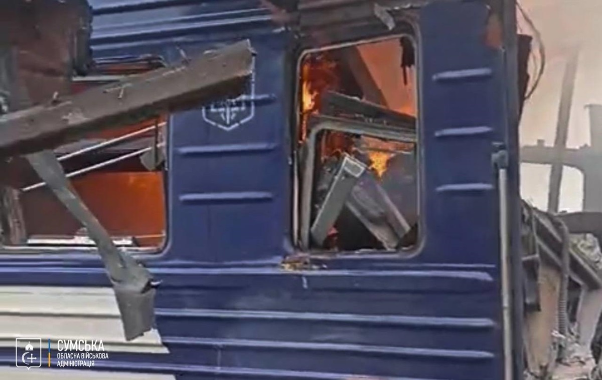 Новини України - У Шостці атаковано поїзд, десятки поранених