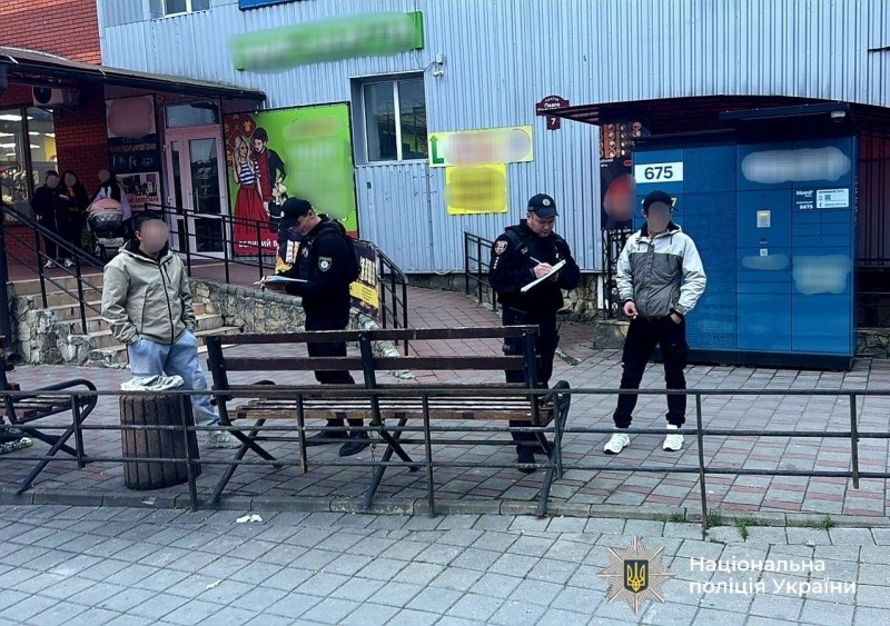 Новини України - У Вінниці сталася стрілянина біля торгового центру