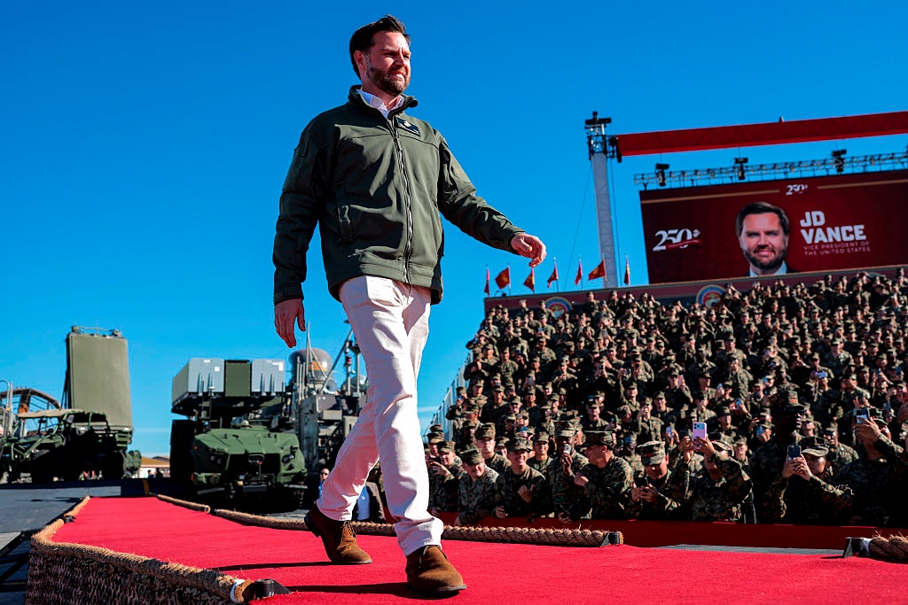 Новини світу - Уламки снаряда влучили у кортеж віцепрезидента США Венса