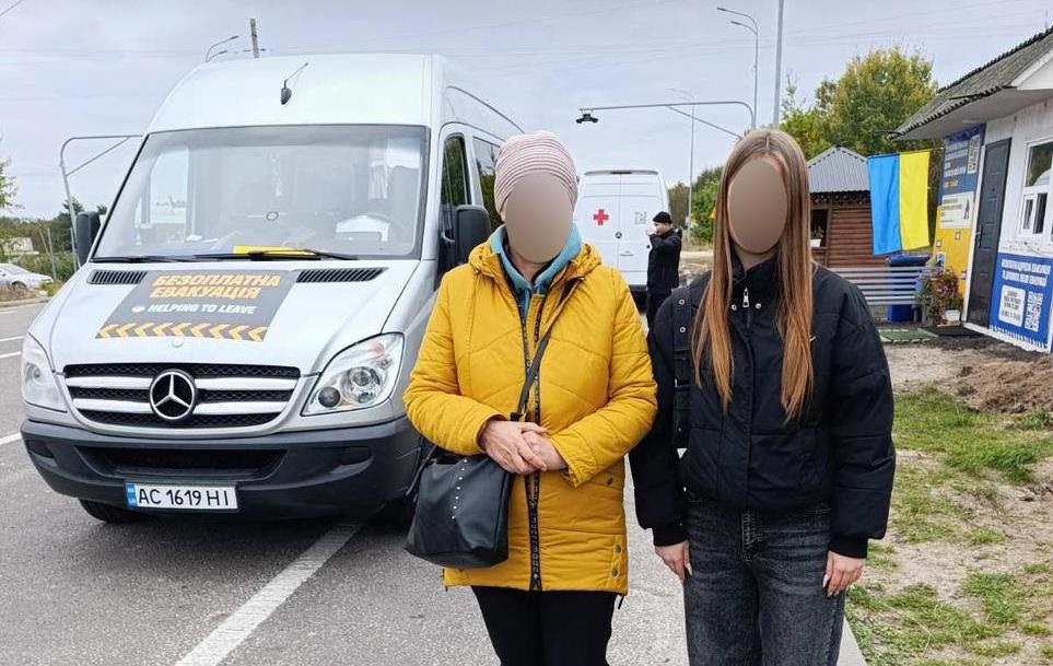 Новини України - В Україну з окупації вдалося повернути дві сім’ї з дітьми