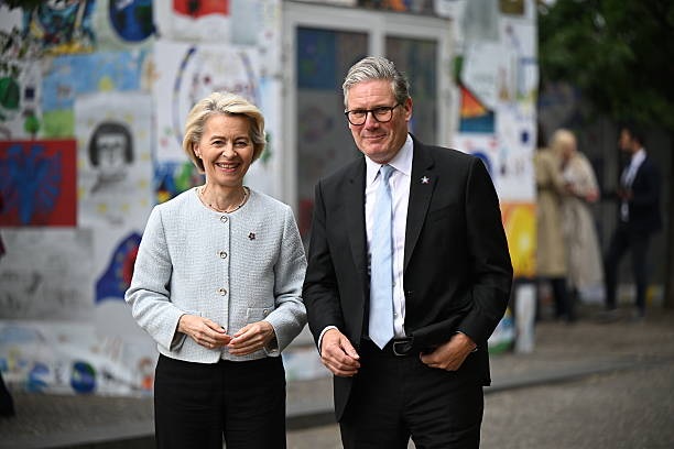 Новини світу - В ЄС підтримали санкції США проти нафтових гігантів