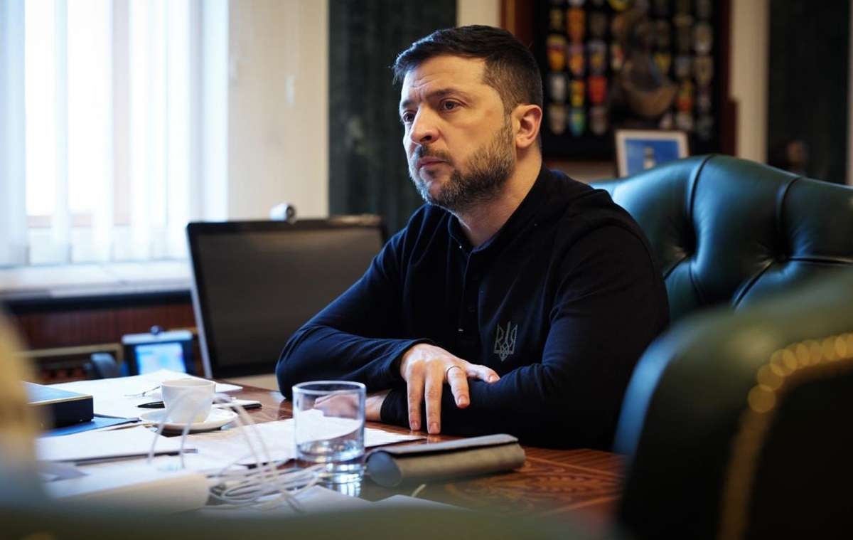 Новини України - Зеленський: Є рішення щодо осіб з громадянством РФ