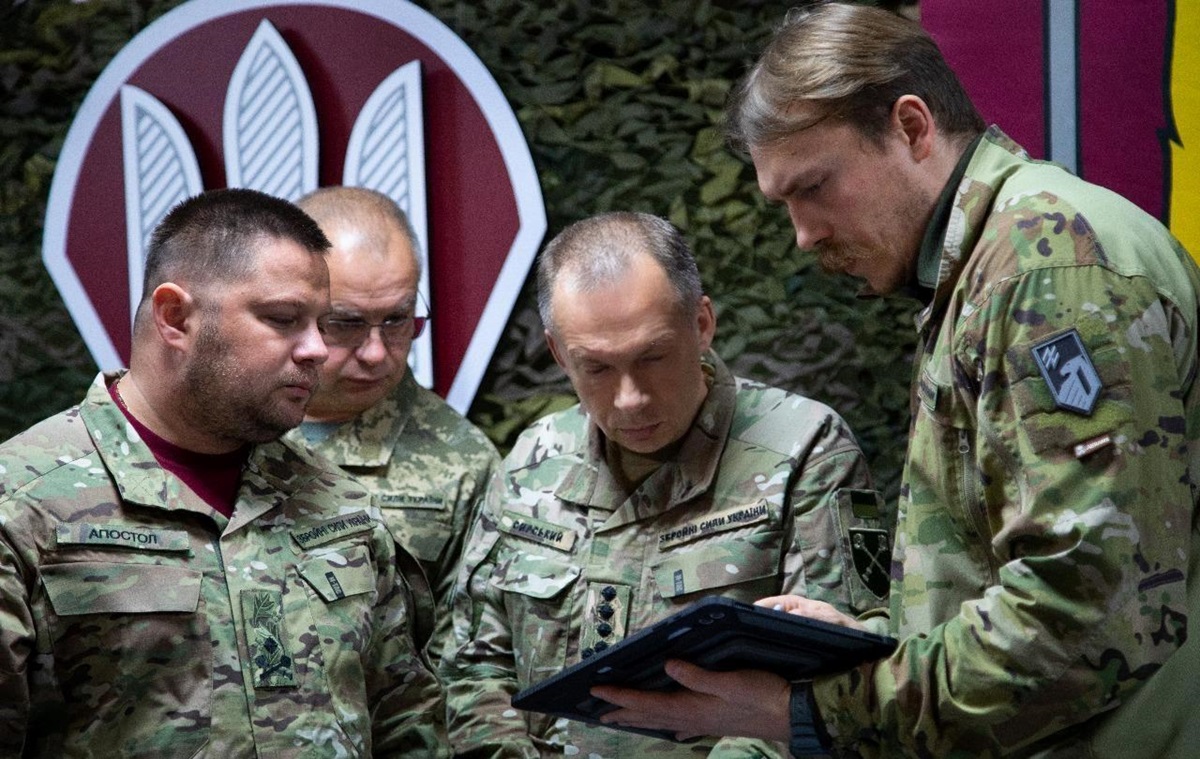 Зону контролю під Добропіллям розширено – Сирський