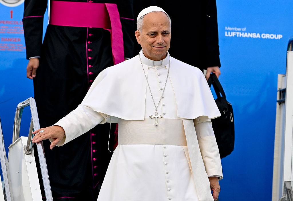 Новини світу - Папа Римський розпочав перший закордонний візит