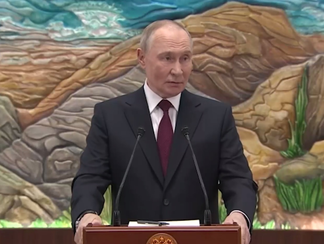 “РФ готова воювати до останнього”. Заяви Путіна