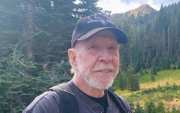 Син Чака Норріса одружився зі своєю найкращою подругою