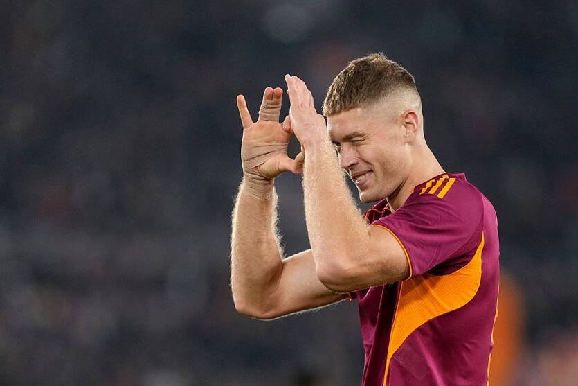 Названо основного кандидата на підписання Довбика взимку