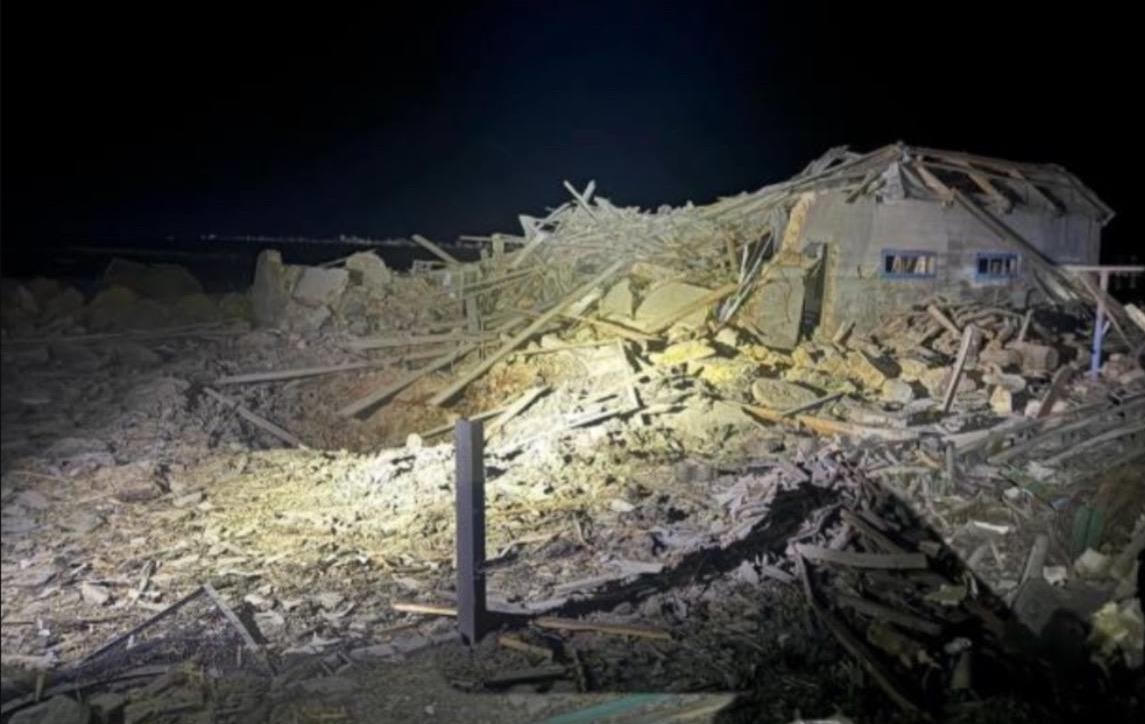 Росіяни скинули авіабомби на приватний сектор під Запоріжжям: є постраждалі