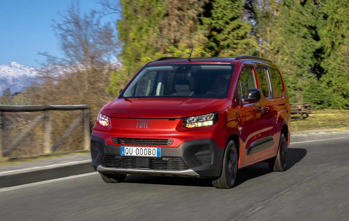 Fiat представив доступний фургон Qubo L