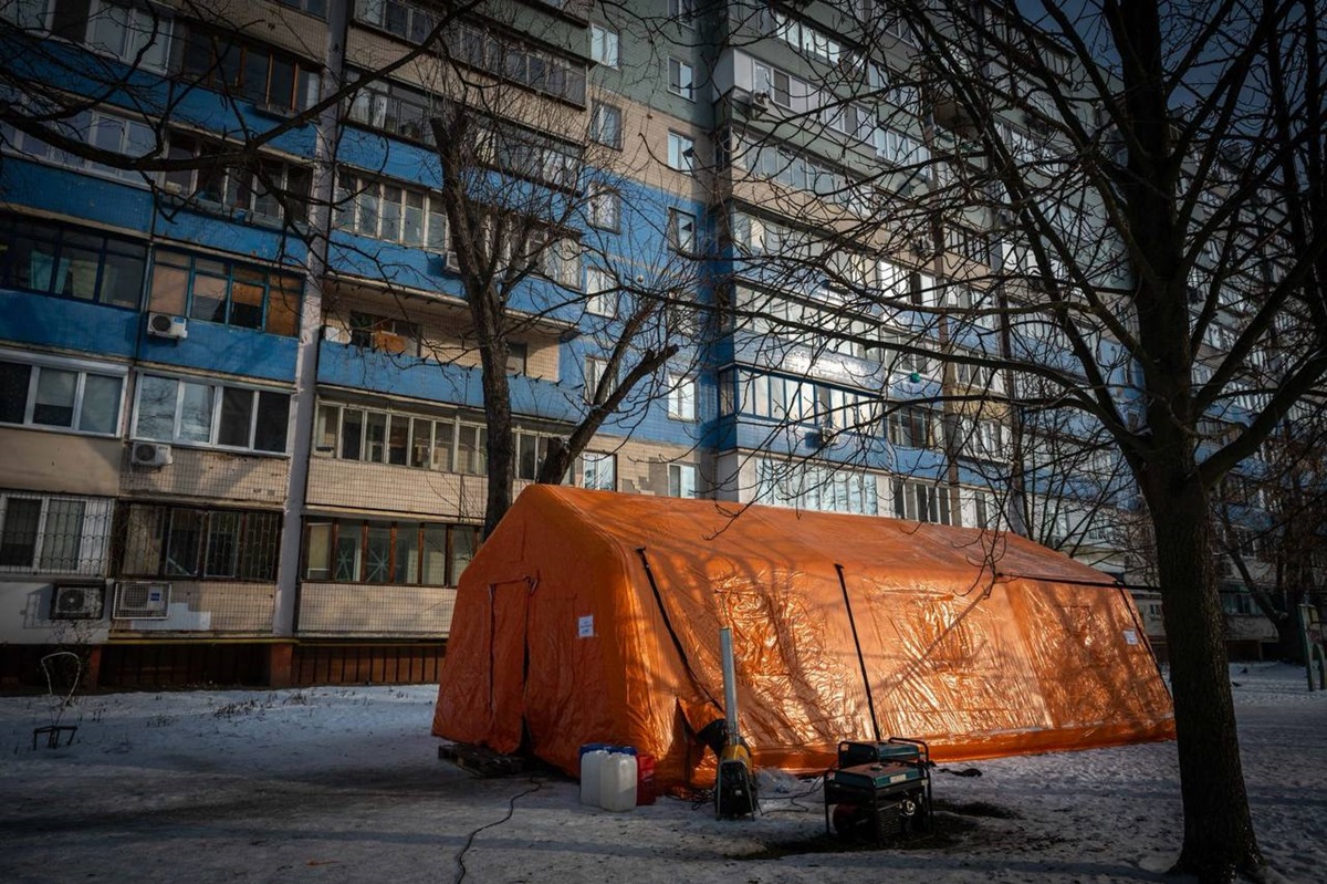 Поляки збирають кошти на генератори для Києва