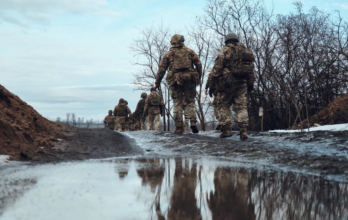 Президент пропонує Раді продовжити воєнний стан