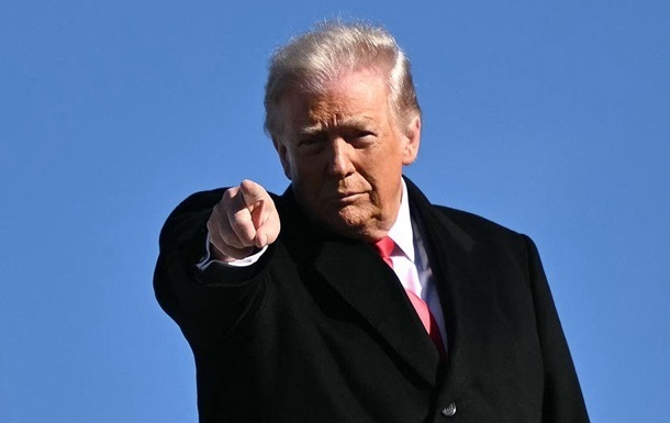 Трамп скасував мита і анонсував угоду щодо Гренландії