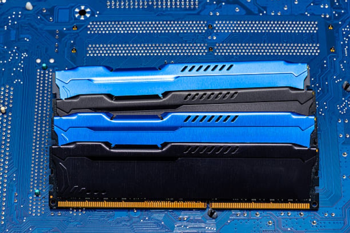Ціни на комп’ютерну пам’ять DDR5 у Європі злетіли у 4,4 рази за пів року