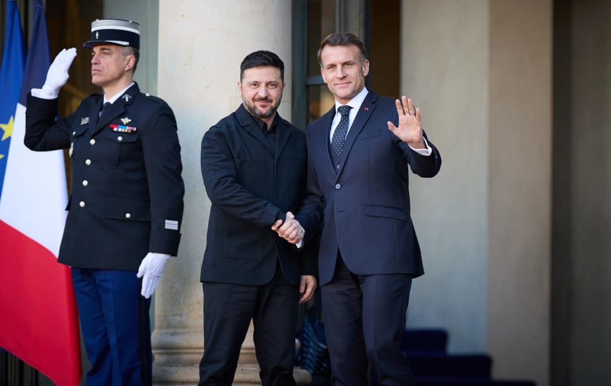 Зеленський провів зустріч із Макроном у Парижі